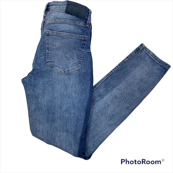 L.O.G.G. Brand High Rise Denim Jeans Size 6, Dark Stripe on Each Side - Picture 4 of 10